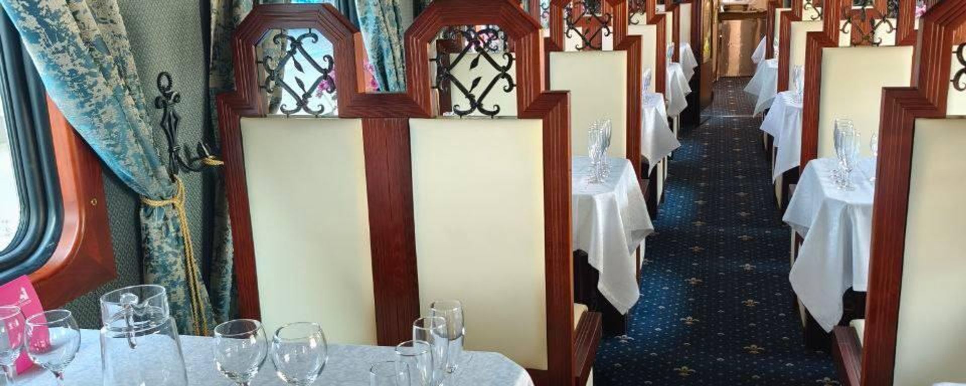 Turisticheskiy poyezd Orient Silk Road Express otpravilsya iz Tashkenta  - Sputnik O‘zbekiston, 1920, 31.03.2026