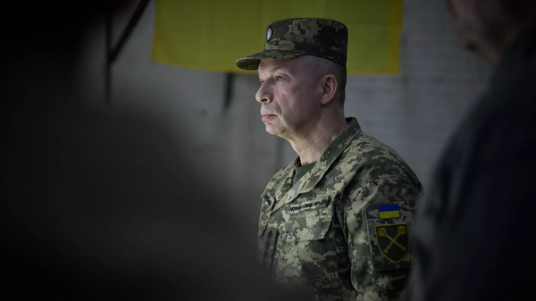 Glavkom VSU Sirskiy priznal, chto ukrainskoy armii ne xvatayet lyudey, gotovix voyevat - Sputnik O‘zbekiston