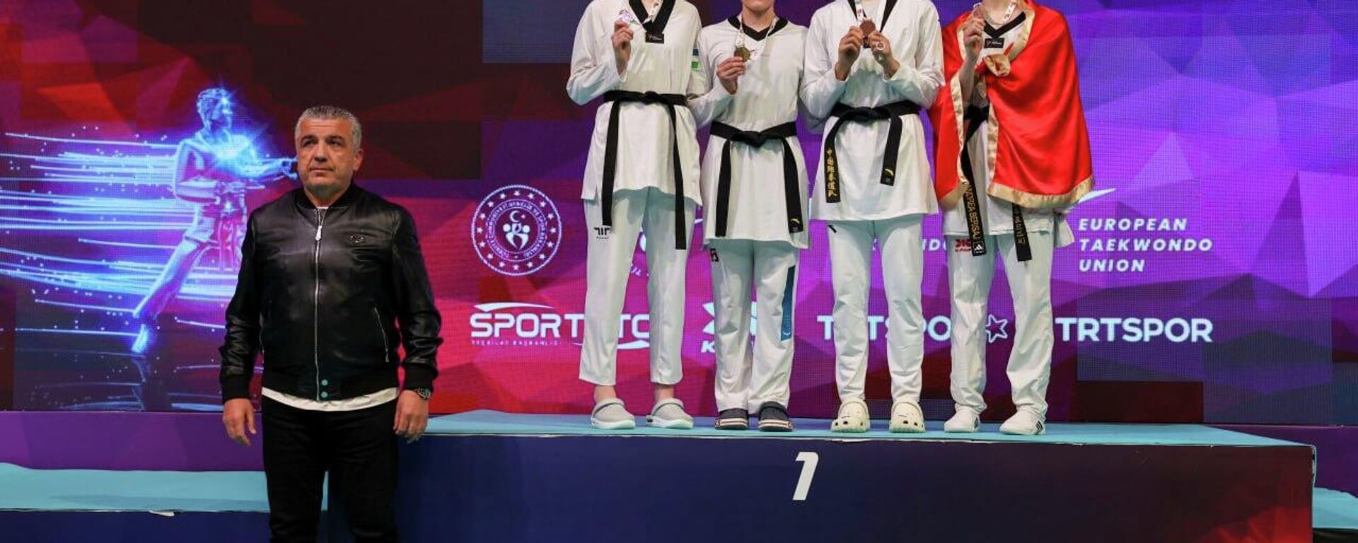 Наши таэквондистки завоевали 3 медали на Turkish Open - Sputnik Узбекистан, 1920, 31.03.2026