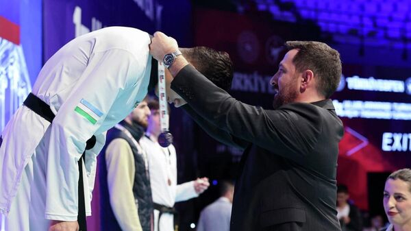 🟠Мужская сборная Узбекистана по таэквондо заняла первое место в командном зачете турнира Turkish Open в Анталье - Sputnik Узбекистан