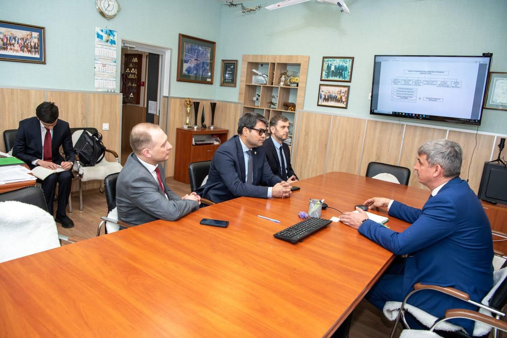 Делегация Агентства Узатом провела  ряд  рабочих встреч в Республике Татарстан - Sputnik Узбекистан, 1920, 02.04.2026