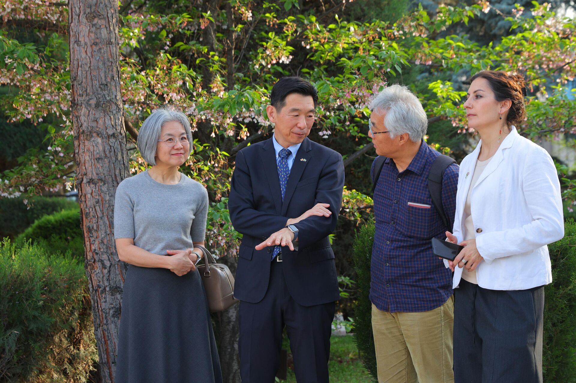 Каору Морининг “Марказий Осиё ошхонаси” манга кўргазмаси - Sputnik Ўзбекистон, 1920, 02.04.2026