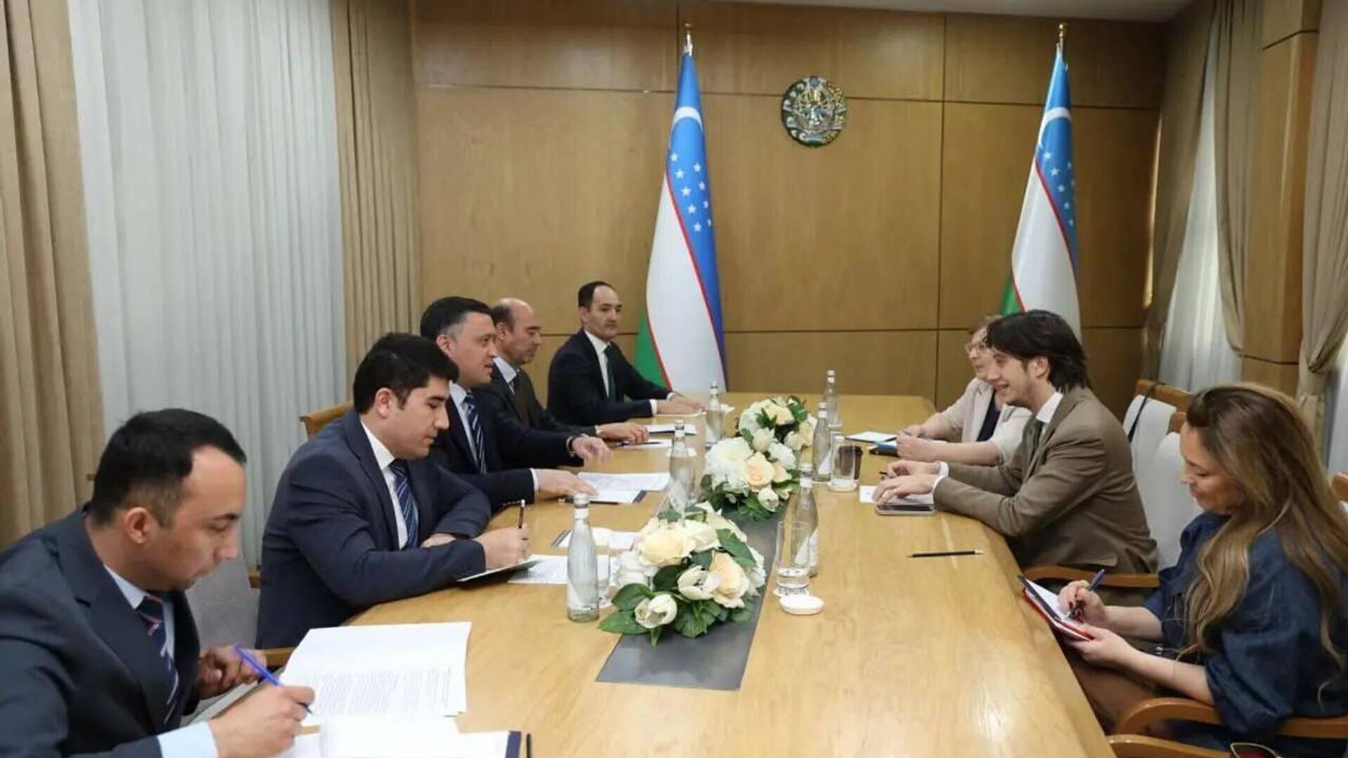 Узбекистан и Сербия усиливают сотрудничество в сфере туризма и кино - Sputnik Узбекистан, 1920, 04.04.2026