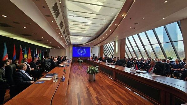 Na zasedanii Ekonomicheskogo soveta SNG utverjdeni pobediteli premii kachestva na 2025 god - Sputnik O‘zbekiston