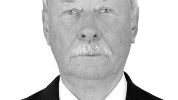 Шавкат Мирзиёев выразил соболезнования в связи со смертью государственного деятеля Вячеслава Голышева - Sputnik Узбекистан