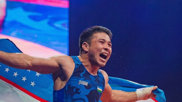 Ихтиёр Ботиров завоевал золотую медаль чемпионата Азии - Sputnik Узбекистан