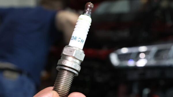Китайская свеча зажигания - Sputnik Узбекистан