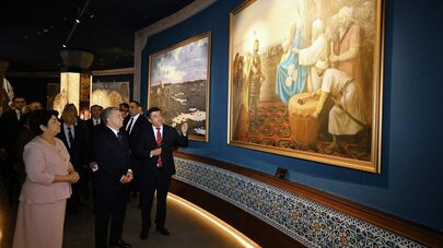 Президент посетил обновленный Государственный музей истории Темуридов