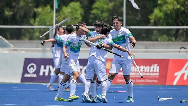 Сборная Узбекистана по хоккею на траве завоевала путевку на летние Азиатские игры Аичи-Нагоя-2026 - Sputnik Узбекистан