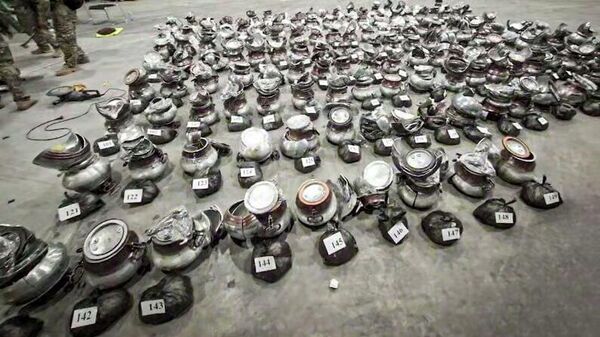 🟠 Более 190 кг гашиша пытались провезти из Афганистана в Узбекистан в афганских казанах - Sputnik Узбекистан