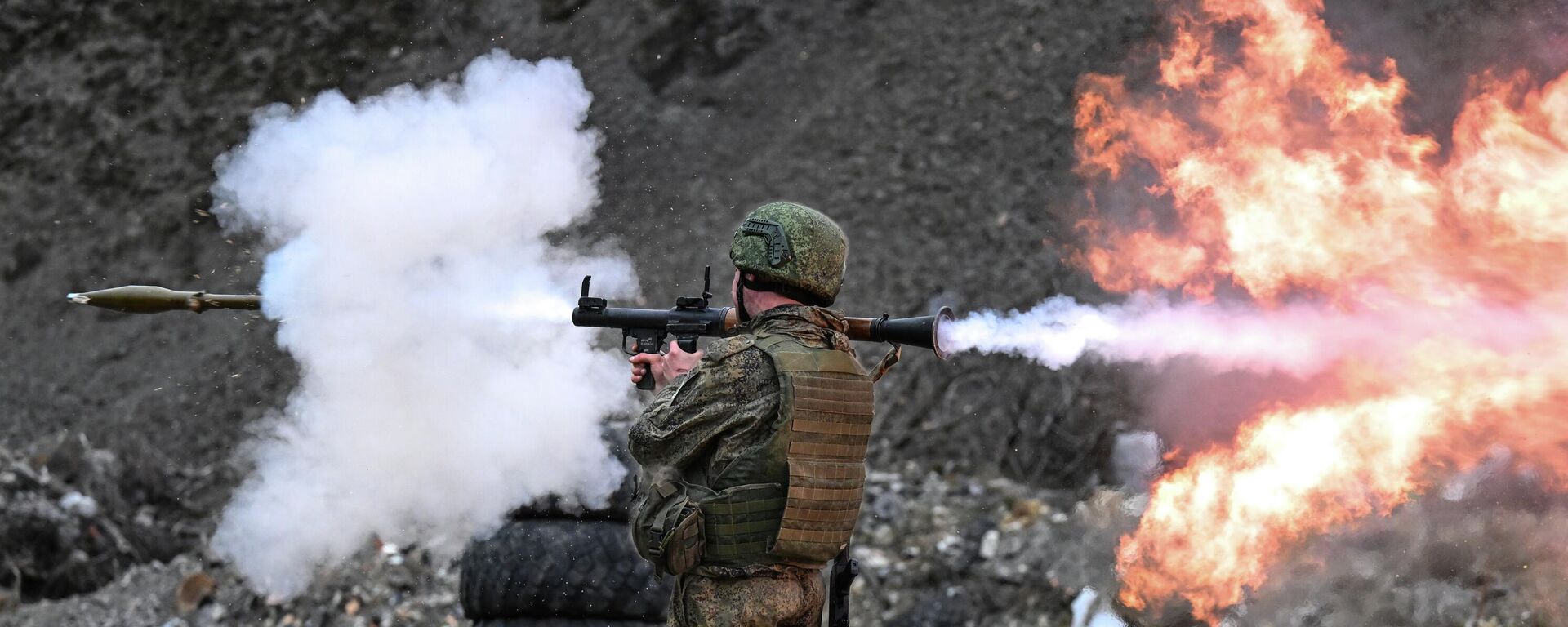 Boyevoe slajivanie shturmovikov gruppirovki voysk Sentr na Dnepropetrovskom napravlenii SVO - Sputnik O‘zbekiston, 1920, 10.04.2026