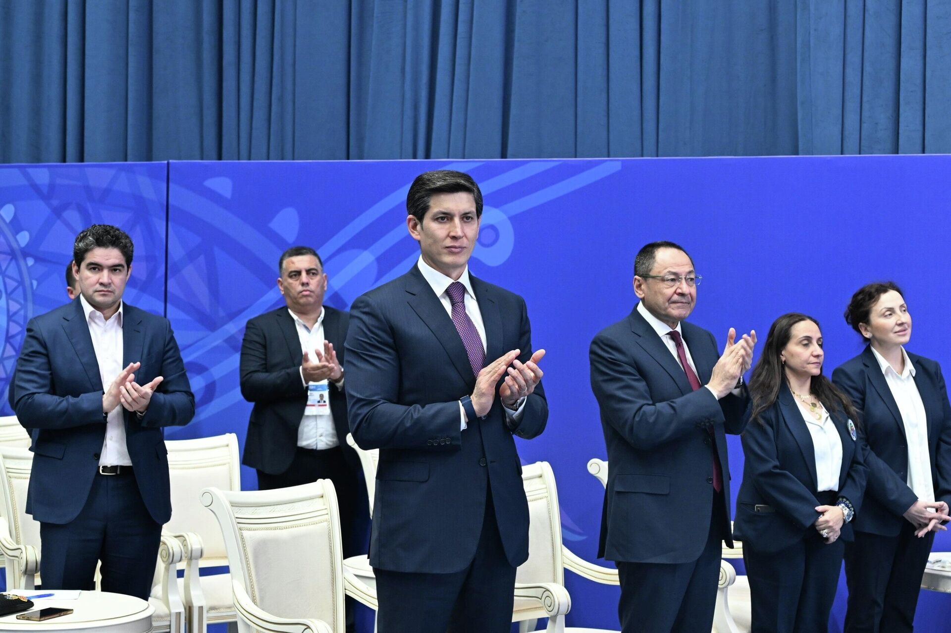 В Ташкенте начался этап Кубка мира по художественной гимнастике. - Sputnik Узбекистан, 1920, 11.04.2026