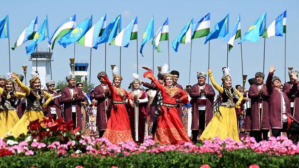 Tokayev priyexal v Buxaru - Sputnik O‘zbekiston