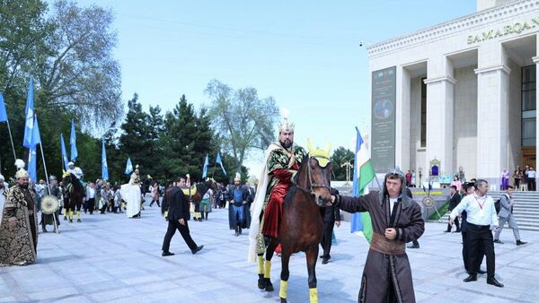 V Samarkande proxodit teatralniy festival Obraz Amira Temura na ssene - Sputnik O‘zbekiston