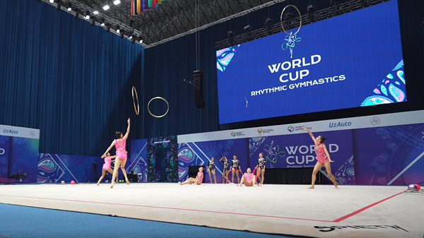 Rossiyskie gimnastki zavoyevali chetire medali na etape Kubka mira v Tashkente - Sputnik O‘zbekiston