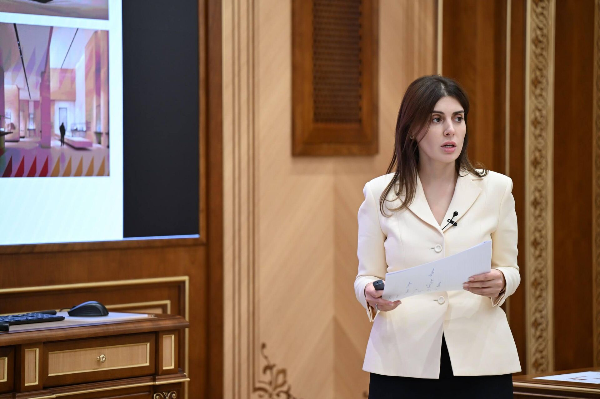 Шавкат Мирзиёев ознакомился с презентацией о ходе работ и новых проектах в сфере культуры и туризма. - Sputnik Узбекистан, 1920, 17.04.2026