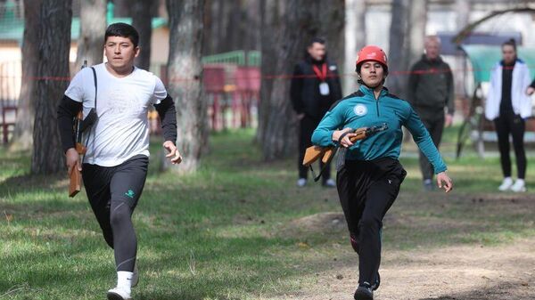 Студенты из Узбекистана участвовали в Играх патриотов в белорусском Гродно - Sputnik Узбекистан