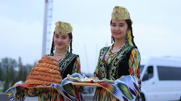 Рустам Минниханов прибыл в Навоийскую область - Sputnik Узбекистан