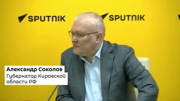 Глину собирают только ночью: Александр Соколов рассказал, как создаются традиционные кировские игрушки - Sputnik Узбекистан