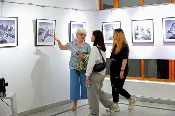 Ischezayushiy Aralskoe more v obyektive fransuzskogo fotografa Erika Gurlana - Sputnik O‘zbekiston