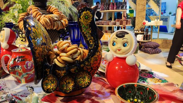 Универмаг НЦ Россия на выставке ИННОПРОМ. Центральная Азия - Sputnik Узбекистан