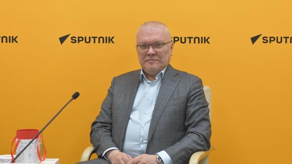 Kirov viloyati gubernatori Aleksandr Sokolovning O‘zbekiston bilan hamkorlik bo‘yicha brifingi - Sputnik O‘zbekiston