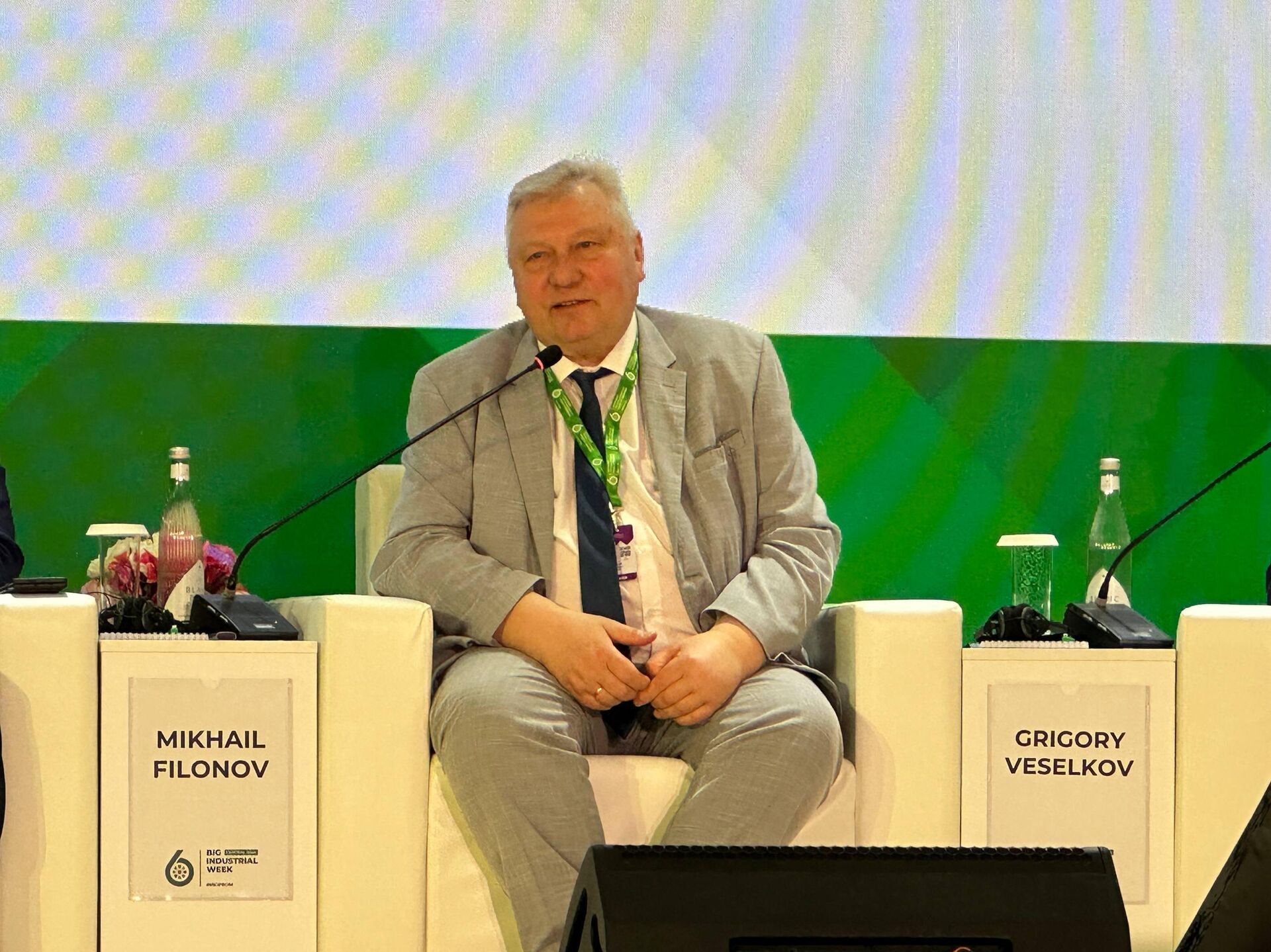 Na Innoprome obsudili, kak preodolet razriv mejdu visshim obrazovaniyem i promishlennostyu - Sputnik O‘zbekiston, 1920, 22.04.2026