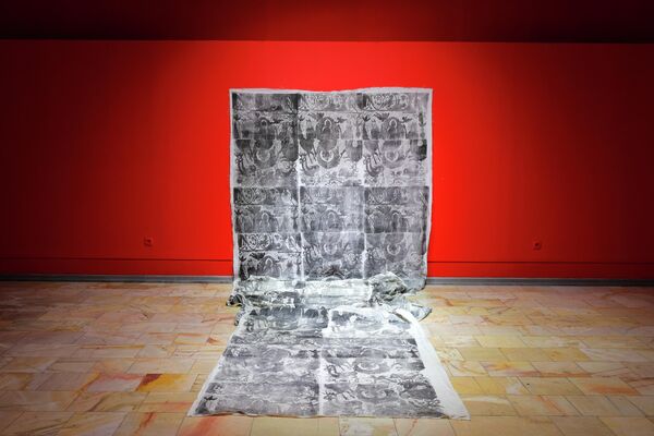 Personalnaya vistavka tureskoy xudojnisi Burdjyu Gunay - Sputnik O‘zbekiston