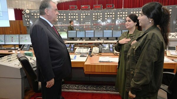 Эмомали Рахмон дал старт агрегату Нурекской ГЭС - Sputnik Ўзбекистон