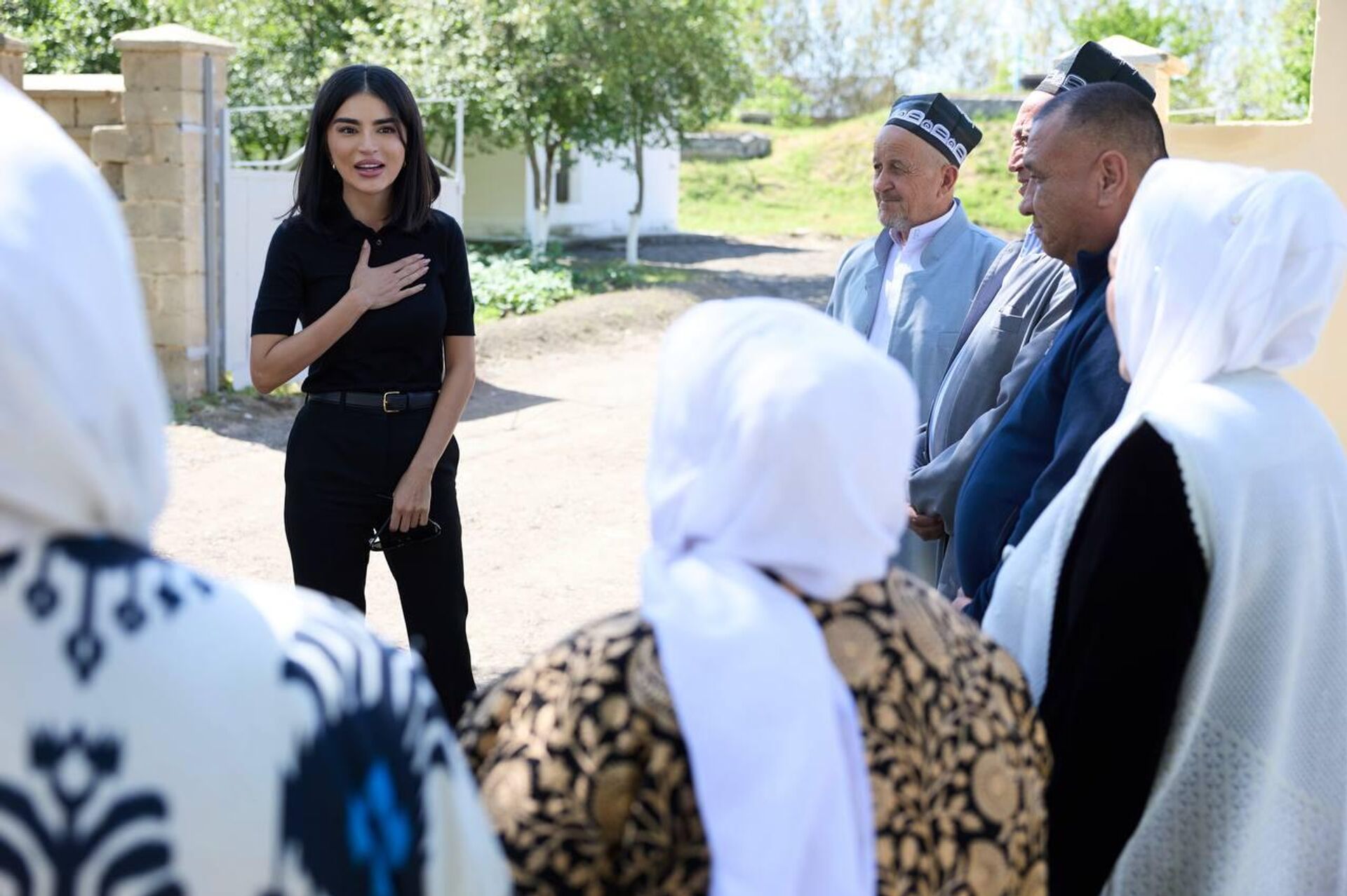 Саида Мирзиёева посетила с рабочей поездкой Самаркандскую область. - Sputnik Узбекистан, 1920, 25.04.2026