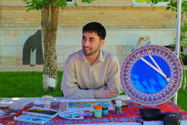 "Нақшлар тили — умумий мерос садоси" кўргазмасининг очилиш маросими - Sputnik Ўзбекистон