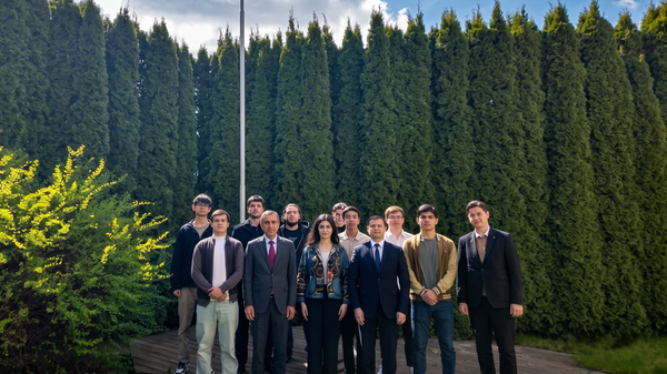 В Беларуси создан Совет молодых соотечественников Узбекистана
 - Sputnik Узбекистан