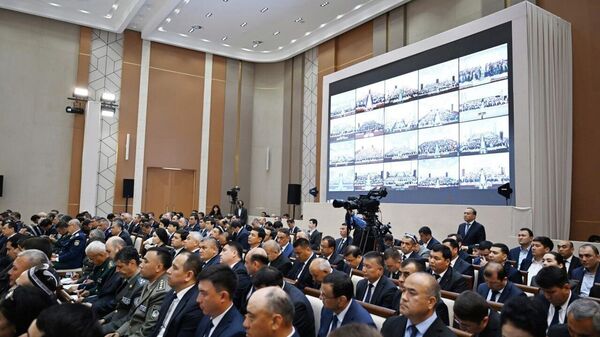 В Коканде разработали три туристических маршрута для пеших прогулок по 64 объектам культурного наследия - Sputnik Узбекистан