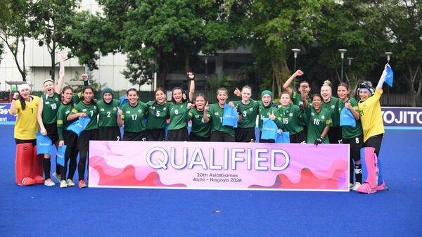 Женская сборная Узбекистана по хоккею на траве впервые в истории пробилась на Азиатские игры - Sputnik Узбекистан