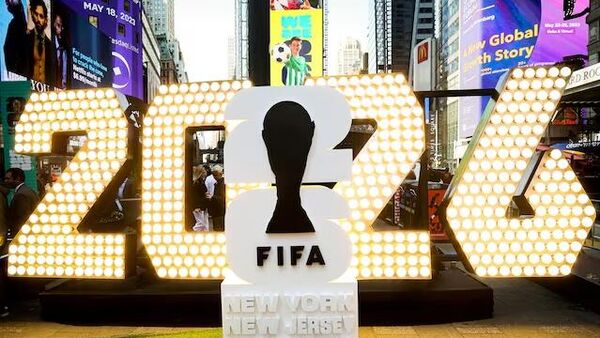 
FIFA stolknulas s krizisom v sfere translyatsiy chempionata mira - Sputnik O‘zbekiston