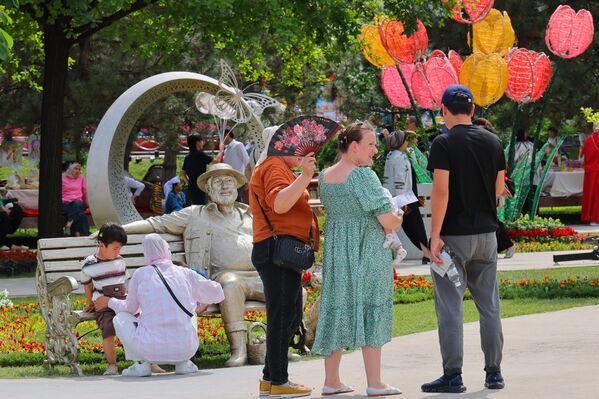 Фестиваль цветов Tashkent Flowers Fest 2026 - Sputnik Узбекистан