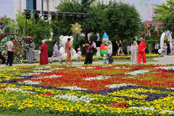Фестиваль цветов Tashkent Flowers Fest 2026 - Sputnik Узбекистан