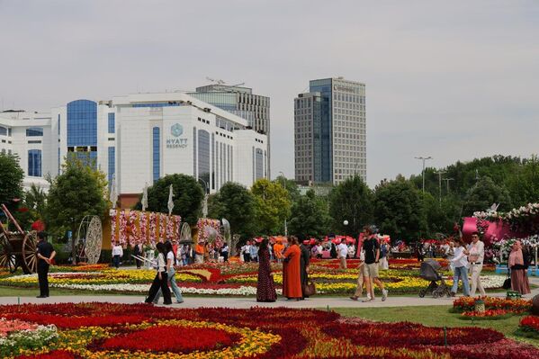 Фестиваль цветов Tashkent Flowers Fest 2026 - Sputnik Узбекистан