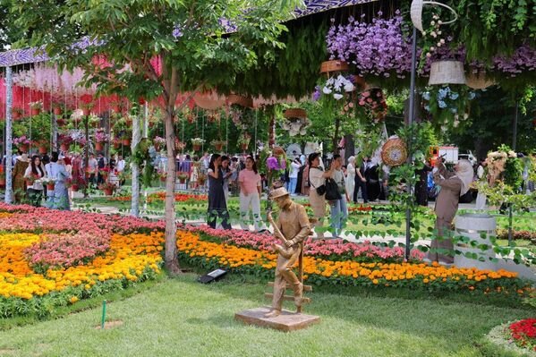 Фестиваль цветов Tashkent Flowers Fest 2026 - Sputnik Узбекистан