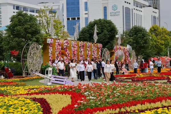 Фестиваль цветов Tashkent Flowers Fest 2026 - Sputnik Узбекистан