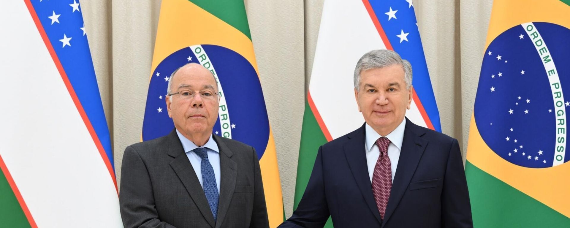 Shavkat Mirziyoyev prinyal ministra inostrannix del Brazilii Mauro Viyeyru - Sputnik O‘zbekiston, 1920, 13.05.2026