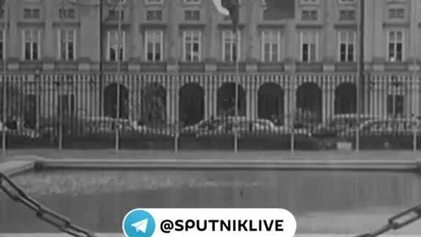 А была ли дружба? 14 мая 1955 года СССР и семь европейских стран заключили Договор о дружбе, известный как Варшавский договор - Sputnik Узбекистан