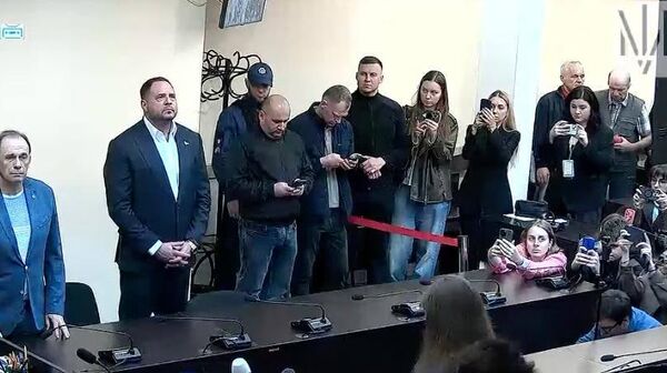 Бывшего главу офиса Зеленского Андрея Ермака арестовали на 60 дней с возможностью внесения залога в 3,1 млн - Sputnik Узбекистан