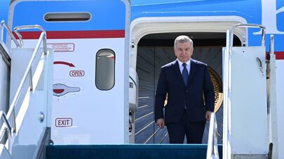 Шавкат Мирзиёев прибыл с рабочим визитом в город Туркестан