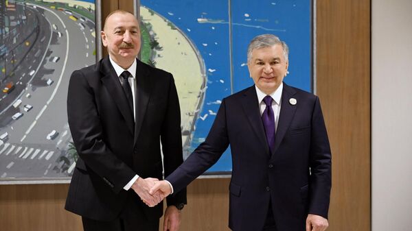 Mirziyoyev vstretilsya v Baku s Aliyevim, Vuchichem i predstavitelem OON - Sputnik O‘zbekiston
