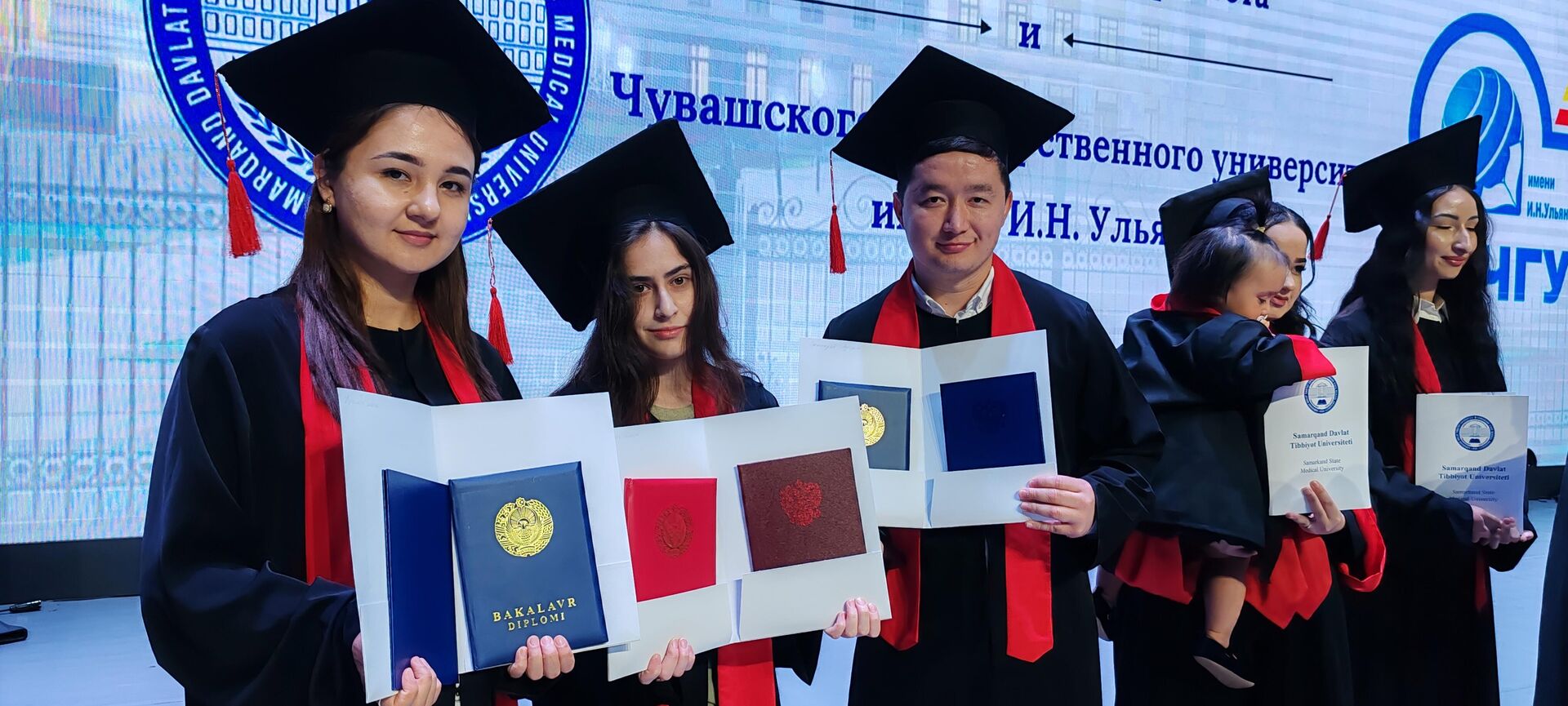 В Самарканде прошла 80-я Международная конференция студентов и молодых ученых медвузов Узбекистана, России, Казахстана, Кыргызстана и Таджикистана - Sputnik Узбекистан, 1920, 20.05.2026
