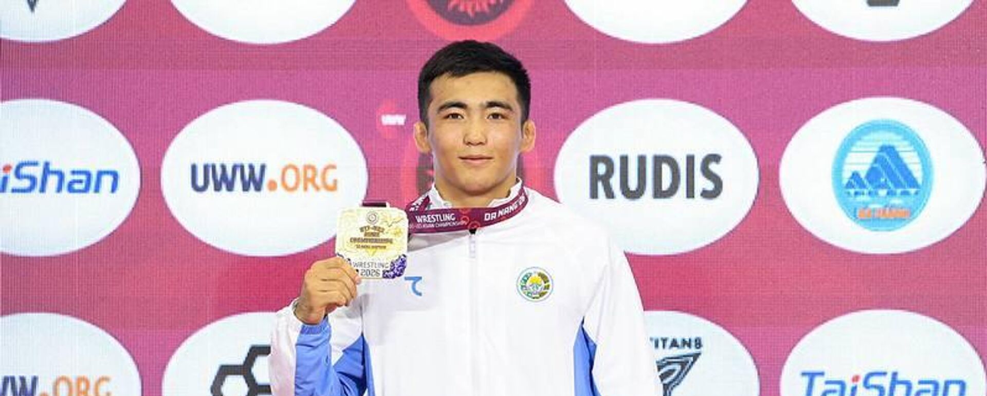 Борцы греко-римского стиля из Узбекистана успешно стартовали на чемпионате Азии - Sputnik Ўзбекистон, 1920, 24.05.2026