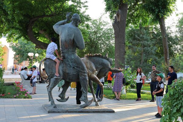Turisticheskaya Buxara - Sputnik O‘zbekiston