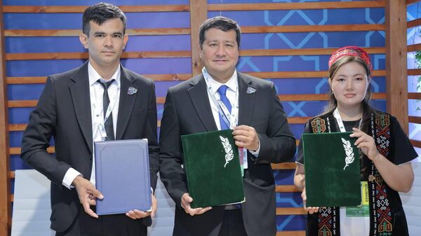 Молодежь представила проекты в сфере лесного хозяйства на ECO EXPO Central Asia 2026 в Самарканде - Sputnik Узбекистан