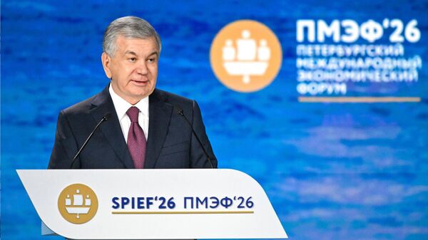 Выступление президента Узбекистана на ПМЭФ-2026 - Sputnik Узбекистан